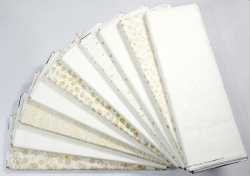 Assorted Fabrics x 30m - Stof Cream/Gold Xmas